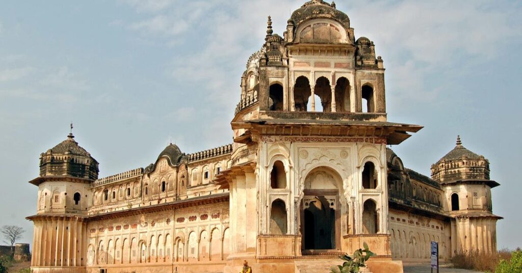 Places to Visit in Orchha