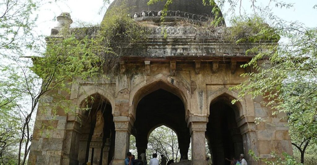 Parks in Delhi, Mehrauli Archaeological Park