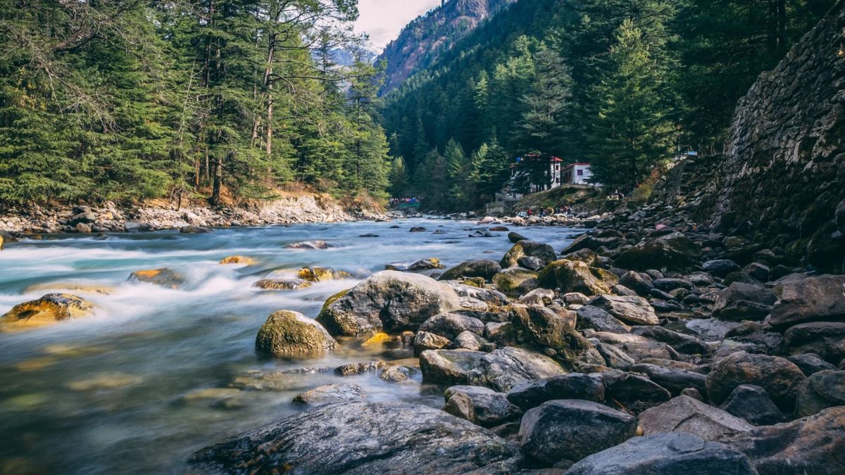 Read more about the article 30 Best Places To Visit In India in June
